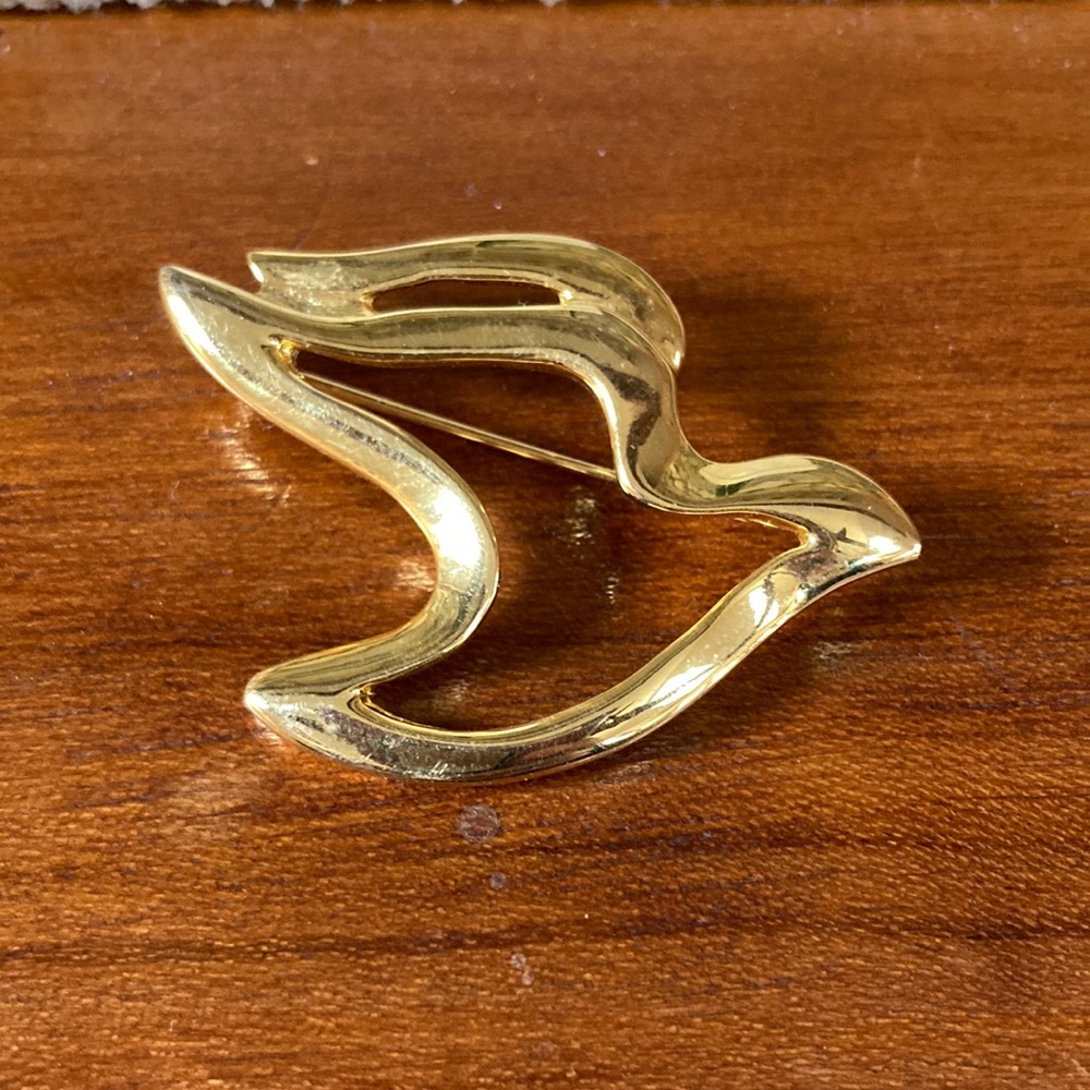Abstract Bird Pin: Peace ☮️